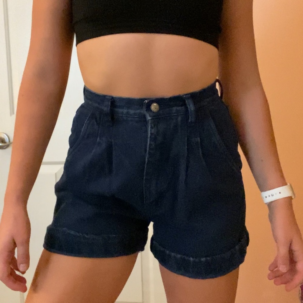 Super highwaisted pleated Jean shorts